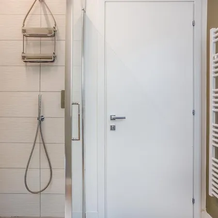 Apartmán Urban Eden Nest - Smart Oasis In The Motor Valley Modena