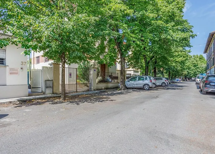 Urban Eden Nest - Smart Oasis In The Motor Valley アパート *